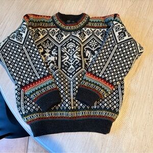 Lands' End Multicolor Patterned Crewneck Sweater fully lined for comfort size M